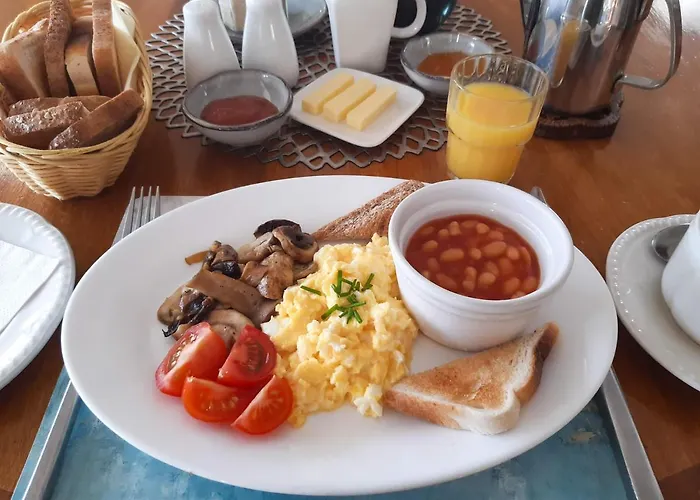 Inveraray Farm B&B 보퍼트